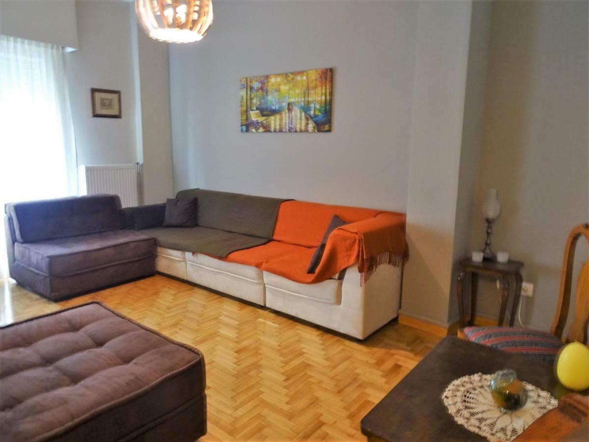 Chic Central Apartment In Evangelismos Metro Station アテネ エクステリア 写真