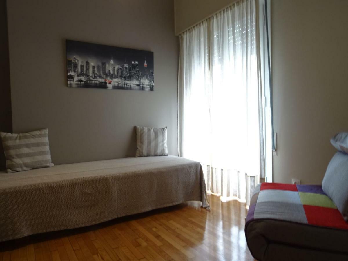 Chic Central Apartment In Evangelismos Metro Station アテネ エクステリア 写真